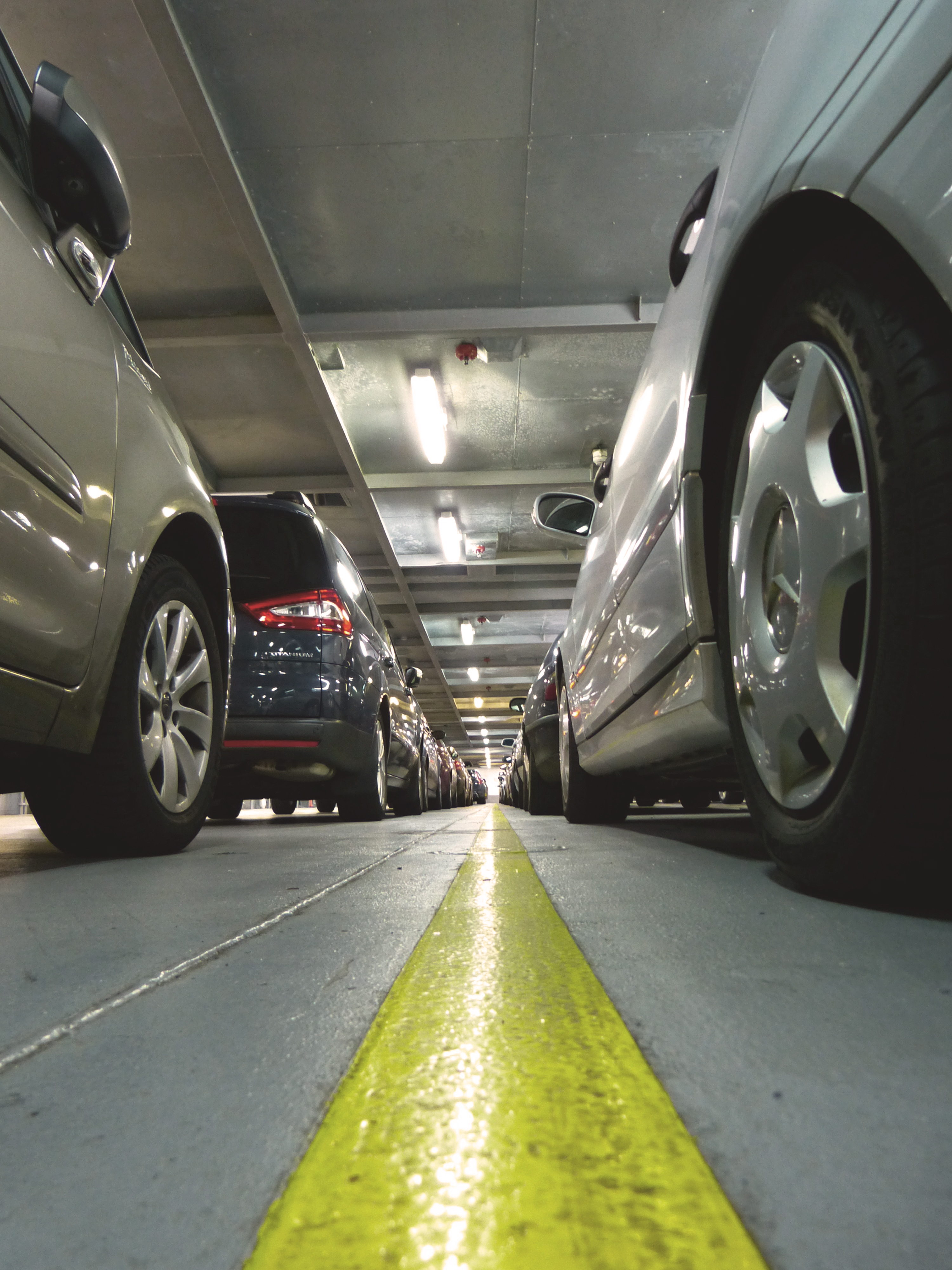 Résultat d'intervention de chemisage dans un parking souterrain après traitement d'un collecteur amianté - Photo de notre partenaire Expert du Chemisage